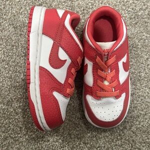 Nike low dunks